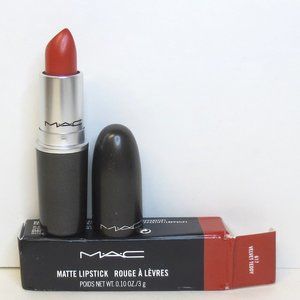 Mac Matte Lipstick #617 Velvet Teddy